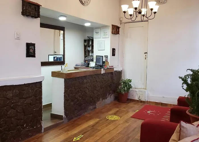 Hostal Panaka Hotel *